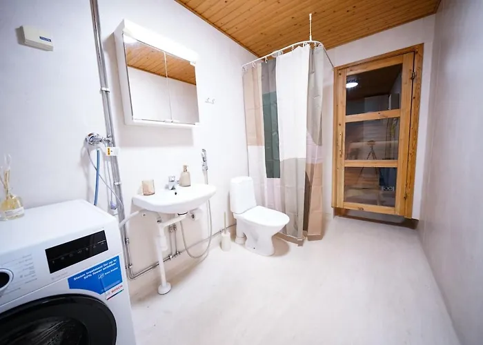 Arctic Retreat With Sauna *